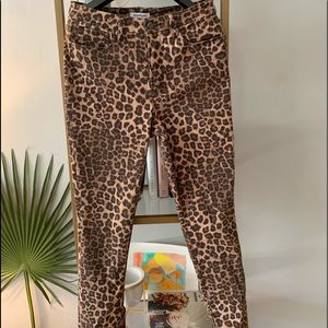 Leopard jeans